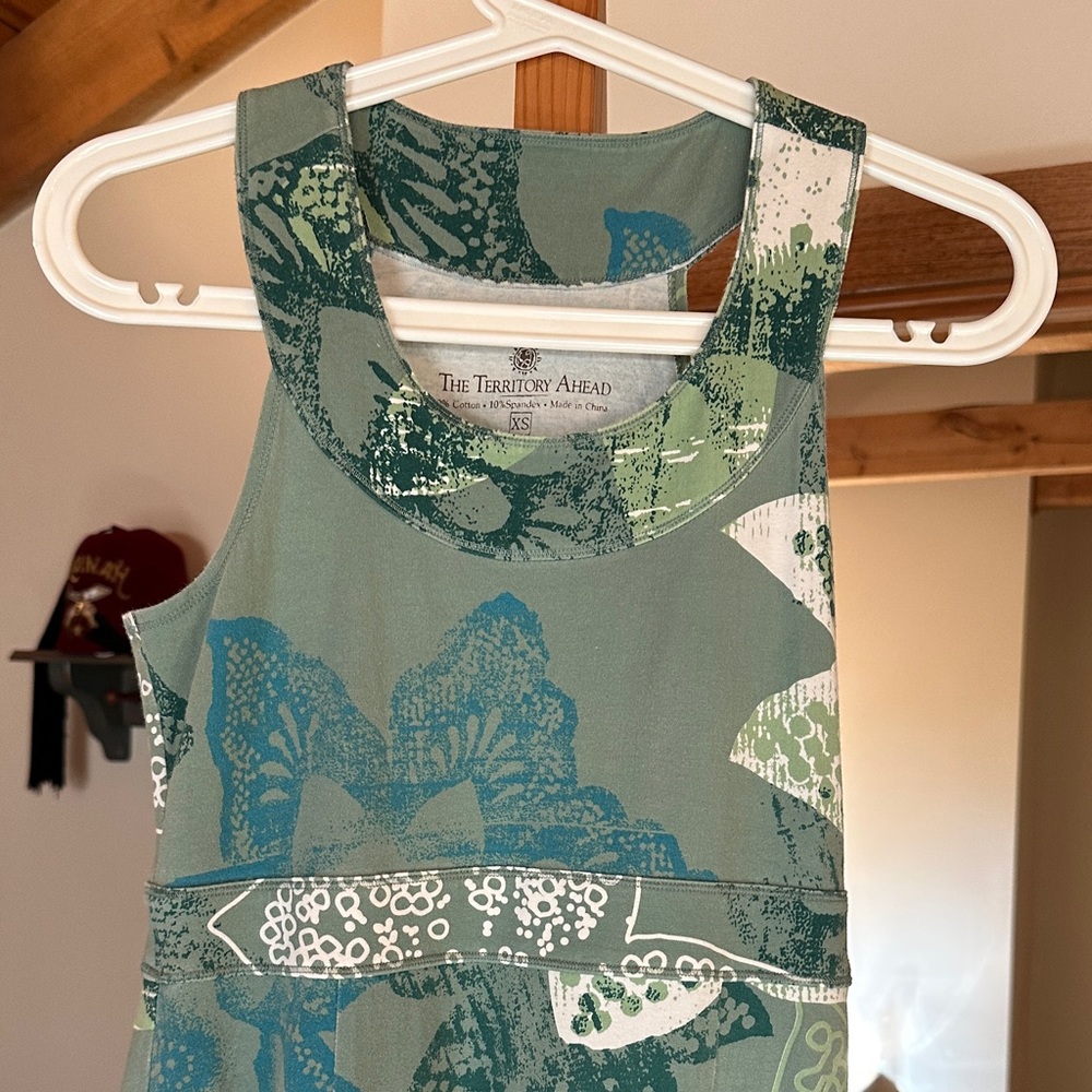 The Territory Ahead Green and White Patterned Dress